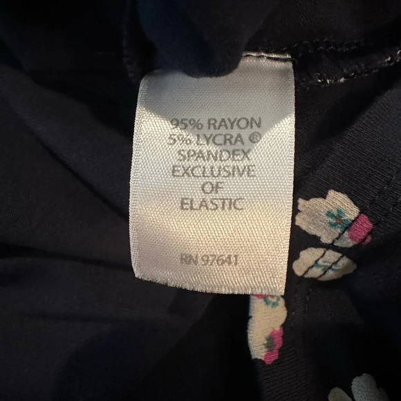 J‎ Jill Wearever Top Womens Size XLP Floral Navy Rayon Spandex Off Shoulder - Picture 8 of 8